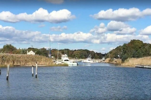Center Moriches, NY 11934 Homes, Properties & Real Estate For Sale
